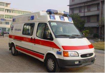 方正县救护车租赁